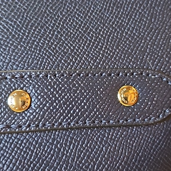 Coach City Tote - Picture 2 of 9